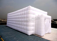 でき事のための正方形の白く膨脹可能な立方体のテントのステッチの構造によってカスタマイズされるサイズ