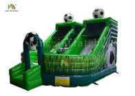 緑のフットボールの子供の膨脹可能な弾力がある城の党のための跳躍の家のコンボのスライド