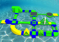 子供のためのポリ塩化ビニールの防水シートを浮かべる注文の緑35x21m膨脹可能な水公園