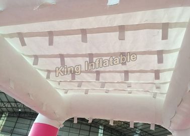 注文10*20フィートのMistingの緑および白い色の膨脹可能なでき事のテント