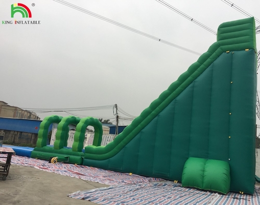 巨大な水スライド 膨張式 商業用水スライド プール付き
