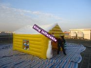 屋内および屋外の家のための膨脹可能で黄色いカートンの家のでき事のテント
