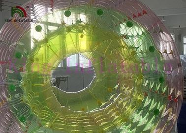 注文の虹膨脹可能な水おもちゃ/ローラー ポリ塩化ビニール/TPU 2.4m xヒート シールされる2.8m