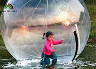 透明な家族の娯楽膨脹可能なウォーク・オン水球1.0mmのポリ塩化ビニール/PTUの球