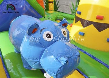 0.55mmポリ塩化ビニールの防水シートの膨脹可能な商業跳ね上がりはコンボの運動場を収容します