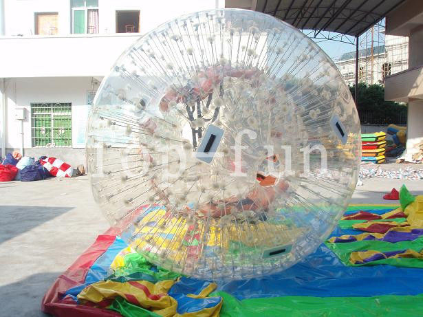 1.0mm ポリ塩化ビニールの屋外水楽しみのための透明で華麗で膨脹可能な傾斜路の zorb の球